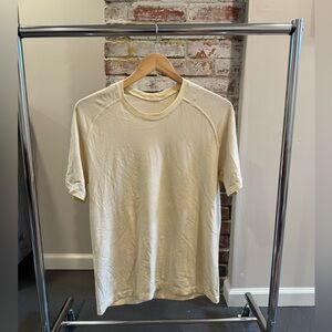Lululemon Shirt Yellow Size Medium Men’s
